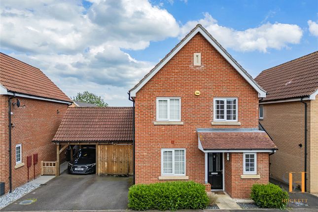 Thumbnail Detached house for sale in Oak Crescent, Wickford, Essex