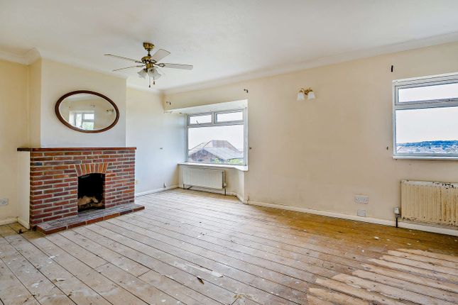 37, Seaview Road, Newhaven photo 4