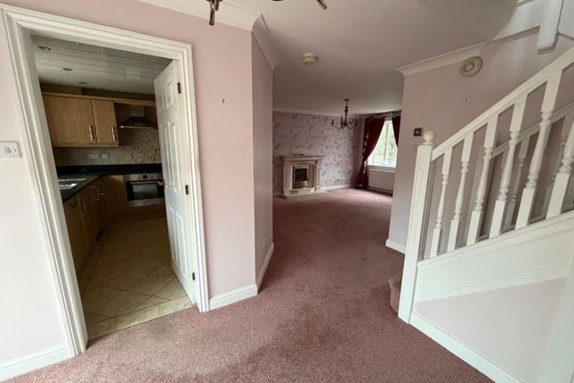 28, Rannoch Drive, Blackburn photo 4