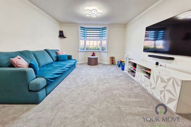 12, Gee Avenue, Coalville photo 4