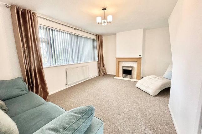 47, Nash Court Road, Kent photo 2