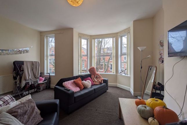 8, Douglas Road, Nottingham photo 3