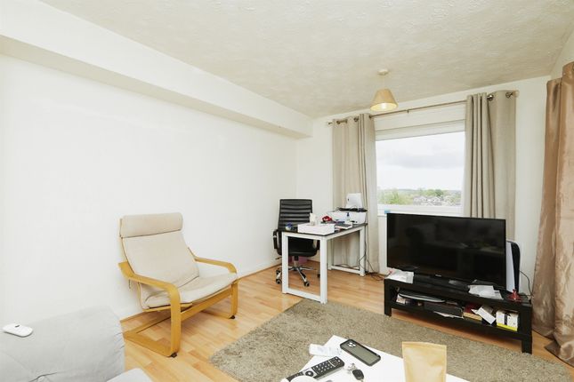 Flat 61, Kedleston Court, Norbury Close, Derby photo 3