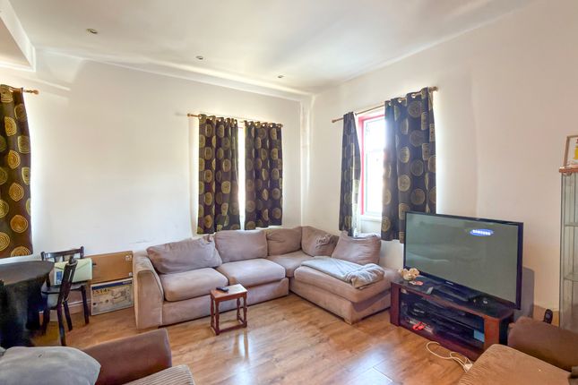 1, Ealing, London photo 4