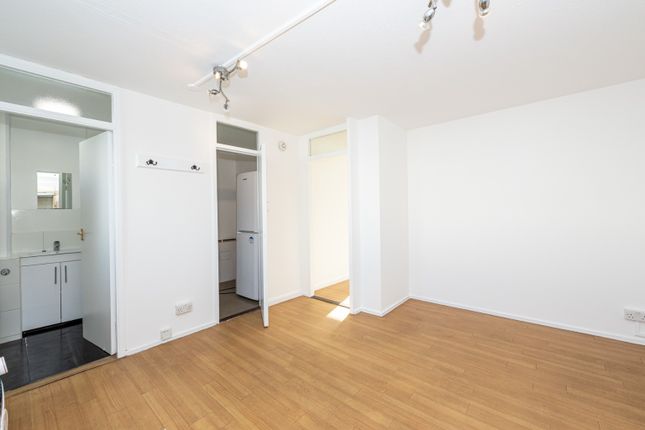 Flat 30, Musgrave Court, London photo 2