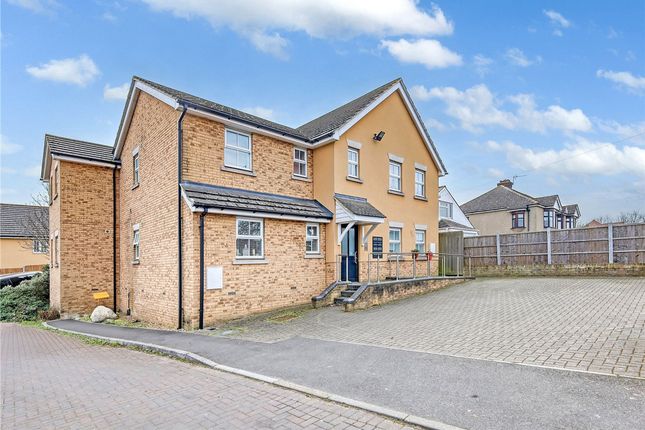 2-bed flat on 2 St. Stephens Crescent, Grays, £220,000