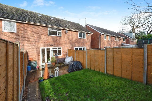 Terraced house for sale in Shaftesbury Avenue, Purbrook, Waterlooville