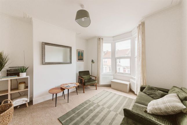 7, Cotswold Road, Bristol photo 4