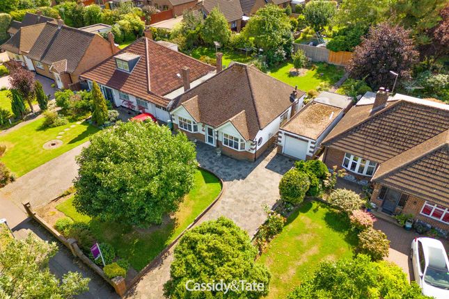Detached bungalow for sale in Orchard Drive, Park Street, St. Albans