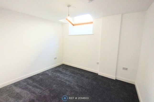 Flat to rent in Cromwell Building, Lancaster
