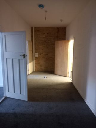 Flat 3, 6 Waterloo Road , Waterloo Road , Stoke-on-Trent photo 2