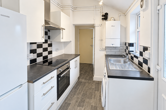 52 Tower Street, Gainsborough photo 5