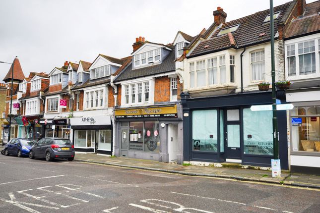 Thumbnail Flat to rent in Sheen Lane, Mortlake