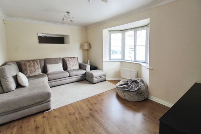 18, School Row, Prudhoe photo 3