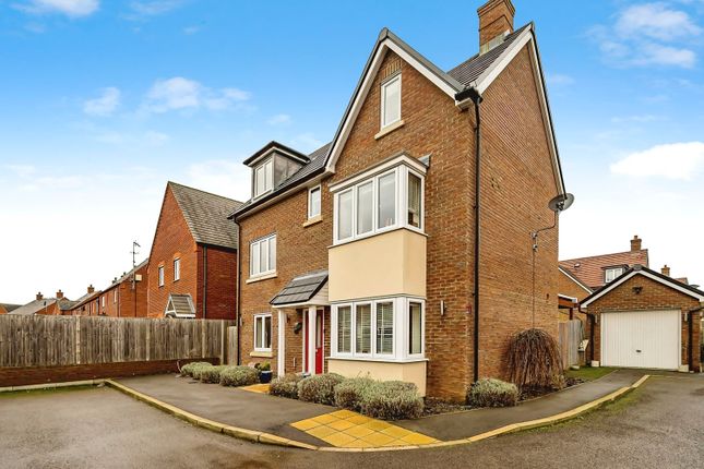 Thumbnail Detached house for sale in Amorosa Gardens, Aylesbury