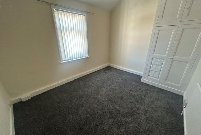 15a, Blackpool photo 5