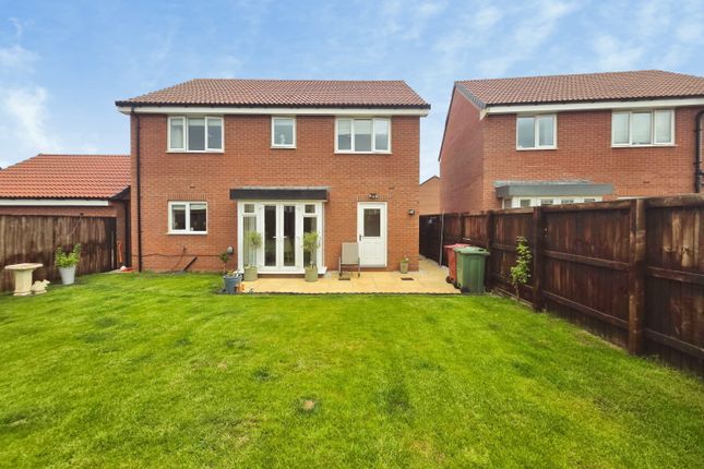 3, Hawker Avenue, Chesterfield photo 3