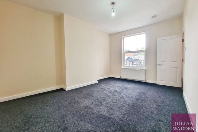 7A, Hyde Road, Stockport photo 4