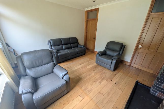 22, Pentrepiod Road, Pontypool photo 5