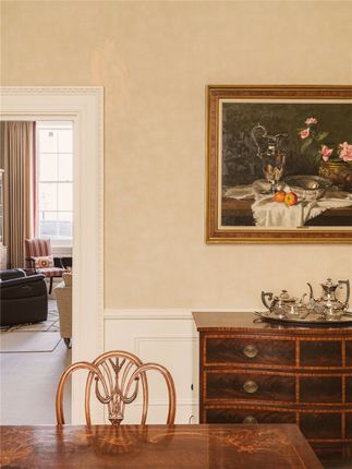 Flat 4, 2-3, Lyall Street, Belgravia photo 4