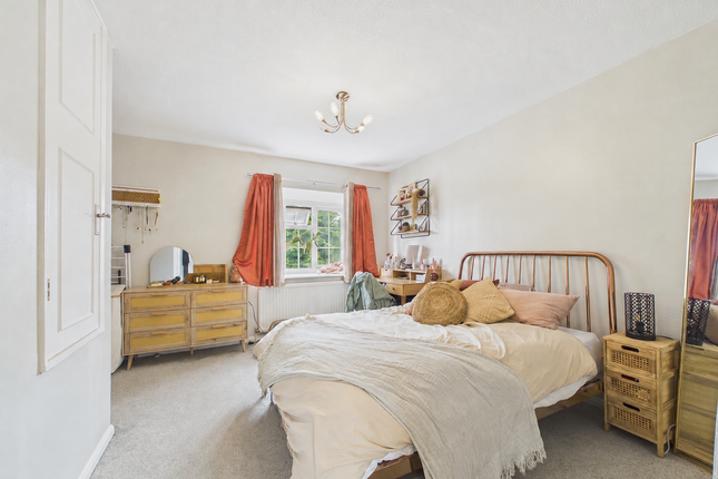 21, Rushleigh Green, Bishop's Stortford photo 4
