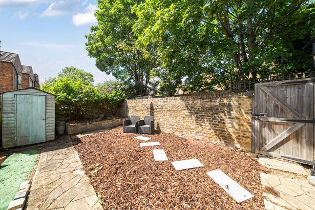 1, Kirkley Road, London photo 3