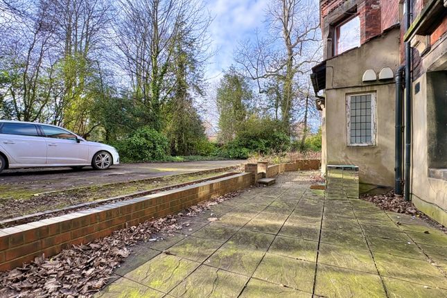 Cardigan Road, Leeds photo 5