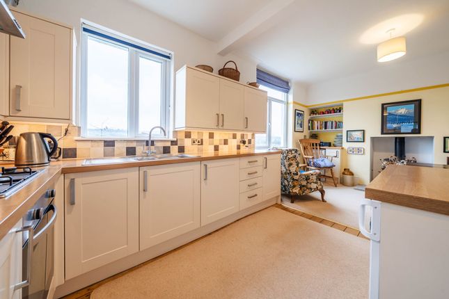 176 Burneside Road, Kendal photo 4