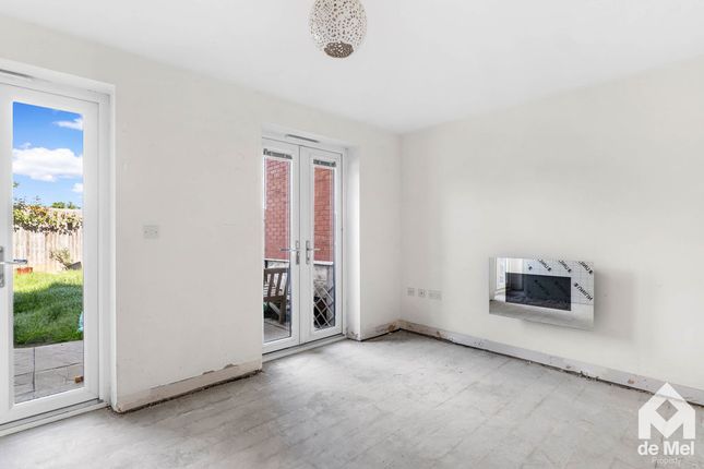 30, Denman Avenue, Cheltenham photo 2