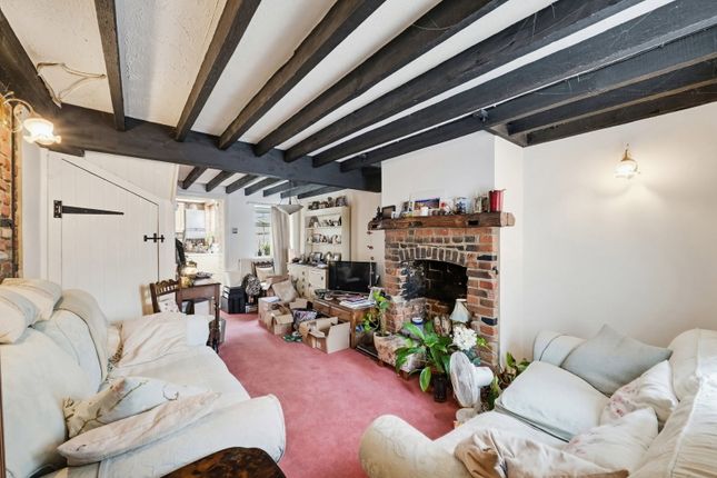 14, Titsey Road, Oxted photo 4