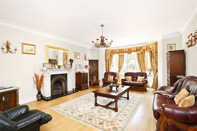15, Tring Avenue, Ealing Common photo 3