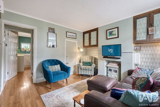 54, Dunmow Road, Bishop's Stortford photo 4