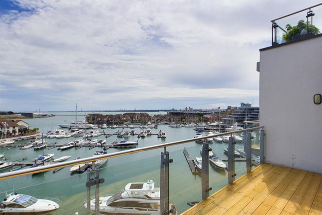 Thumbnail Flat for sale in Sirocco, Ocean Village, Southampton