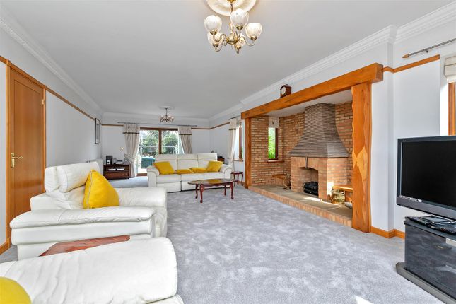 Woodland Lodge, 33, Maple Close, Pulloxhill photo 3