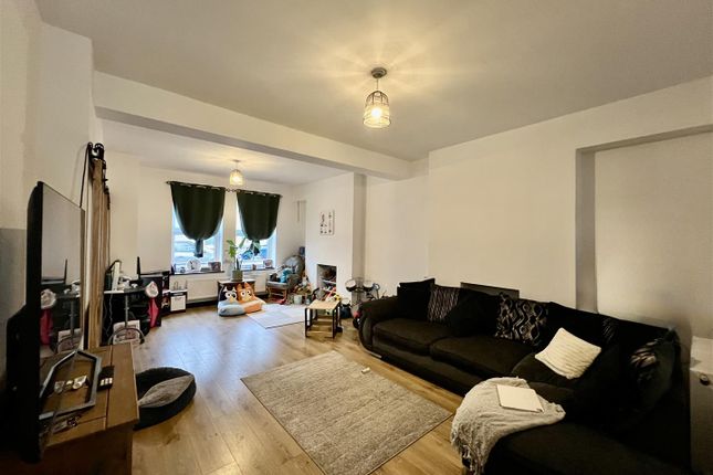 29, Tirydail Lane, Ammanford photo 2