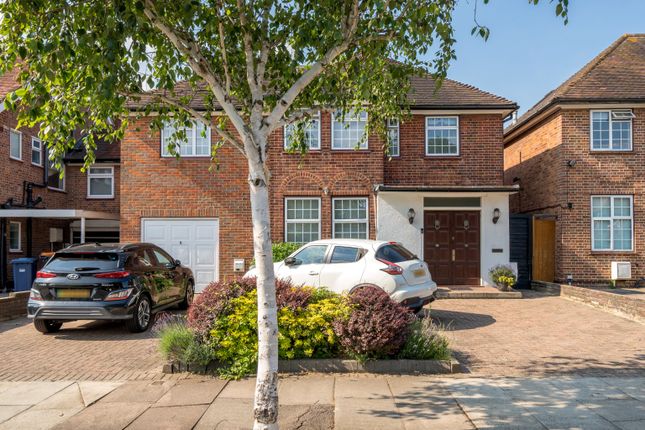 Thumbnail Detached house for sale in Mowbray Road, Edgware