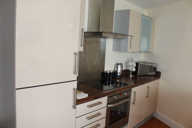 Apartment 83, Meridian Tower, Maritime Quarter, Swansea photo 4