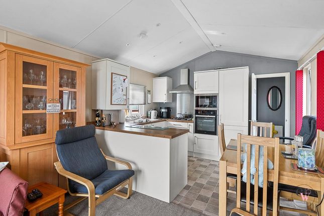 16, Home Farm Park, Lee Green Lane, Nantwich photo 4