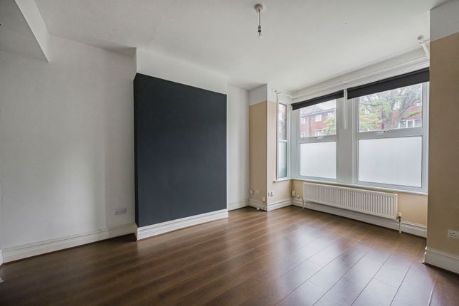 15 Dyson Road, London photo 3
