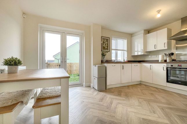 33, Anderton Road, Saltash photo 4