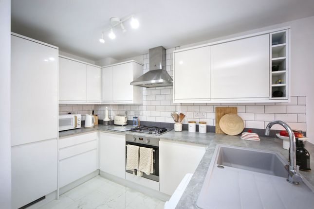 48 Findley Cook Road, Wigan photo 2