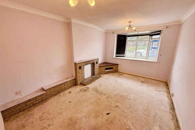 58 Hollies Road, Telford photo 2