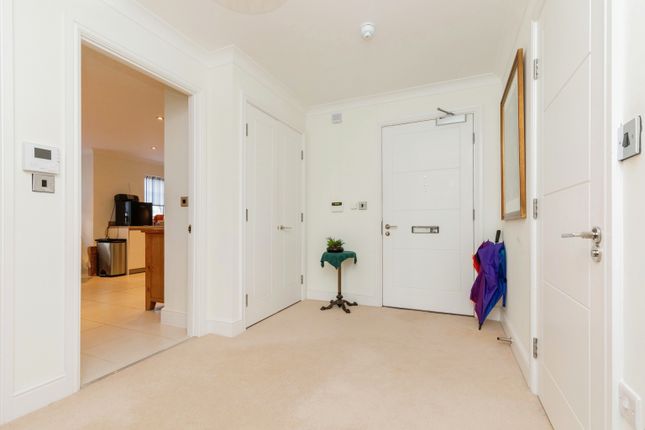 Flat for sale in 22 Redwood Drive, Bristol