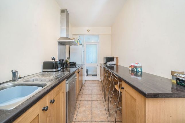 20D, Ranelagh Road, London photo 3