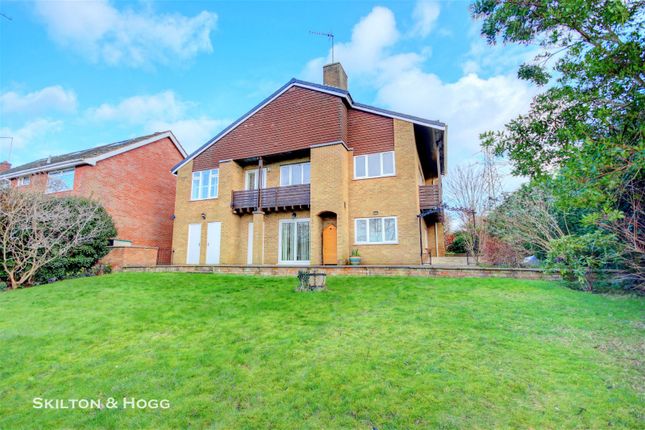 Thumbnail Detached house for sale in Fraser Close, Daventry