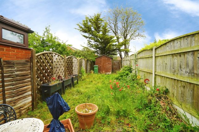 2, Roman Court, Braintree photo 2
