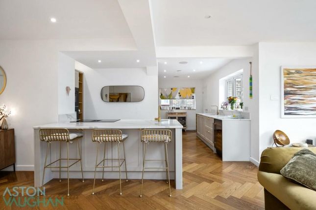 137, Vale Avenue, Brighton photo 3