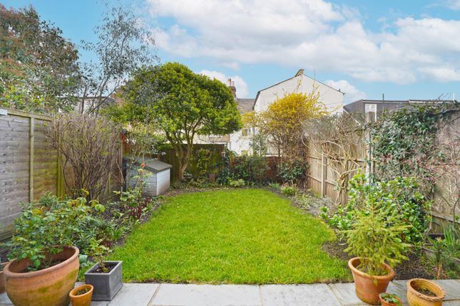 26, Jennings Road, London photo 4