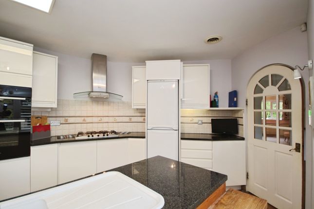 74, Ryland Road, Lincoln photo 4