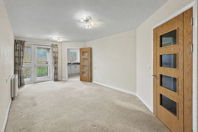 Apt 37, Broadfield Court Park View Road, Manchester photo 3